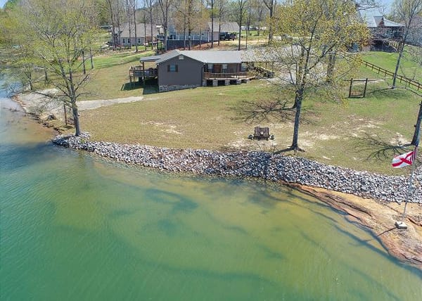 Atkins Point - Private lot - Easy access to water!
